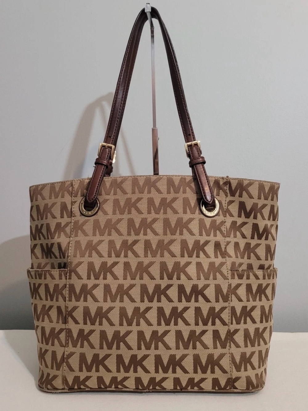 MICHAEL Michael Kors Tan and Brown MK Logo Tote with Leather Straps - Picture 4 of 16